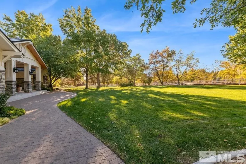 1965 Palmira, Reno, Nevada 89511, 4 Bedrooms Bedrooms, ,3 BathroomsBathrooms,Residential,Residential,Palmira,250002967
