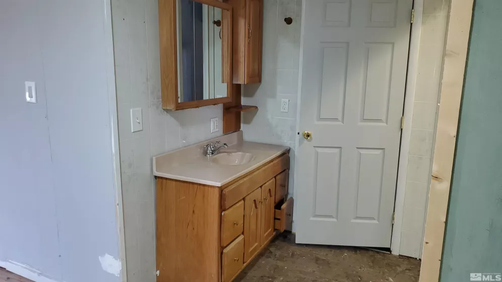 341 Baker, Hawthorne, Nevada 89415, 3 Bedrooms Bedrooms, ,2 BathroomsBathrooms,Residential,Residential,Baker,250002962