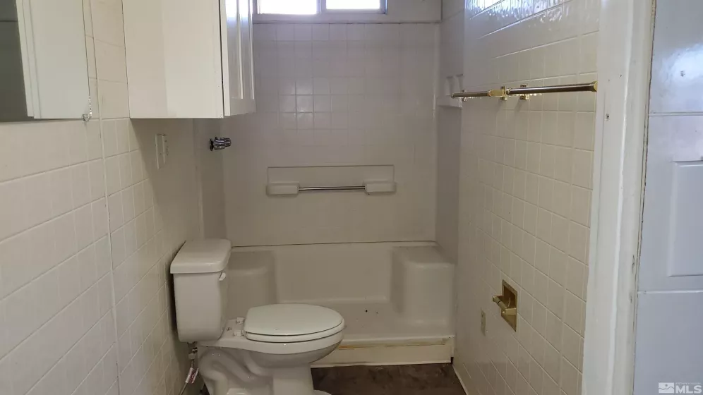 341 Baker, Hawthorne, Nevada 89415, 3 Bedrooms Bedrooms, ,2 BathroomsBathrooms,Residential,Residential,Baker,250002962
