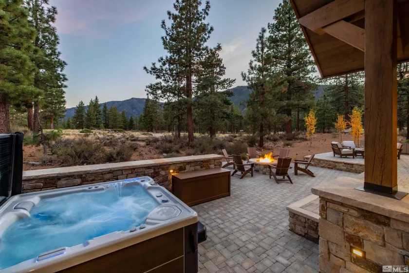 205 Redding, Carson City, Nevada 89705, 5 Bedrooms Bedrooms, ,5 BathroomsBathrooms,Residential,Residential,Redding,250002815