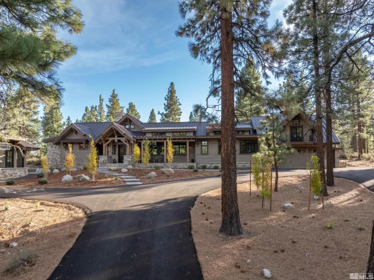 205 Redding, Carson City, Nevada 89705, 5 Bedrooms Bedrooms, ,5 BathroomsBathrooms,Residential,Residential,Redding,250002815