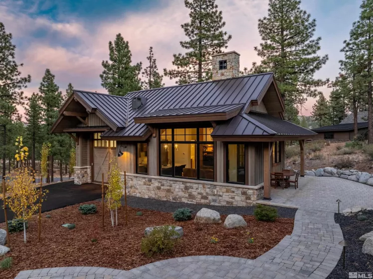 205 Redding, Carson City, Nevada 89705, 5 Bedrooms Bedrooms, ,5 BathroomsBathrooms,Residential,Residential,Redding,250002815