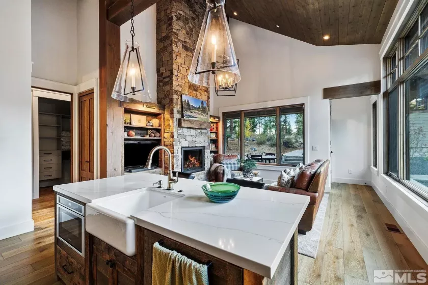 205 Redding, Carson City, Nevada 89705, 5 Bedrooms Bedrooms, ,5 BathroomsBathrooms,Residential,Residential,Redding,250002815
