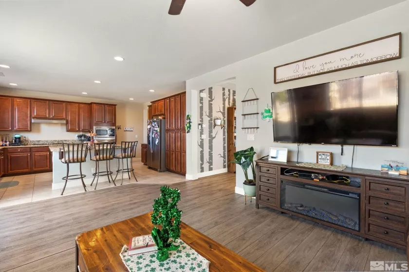 2780 Tobiano, Reno, Nevada 89521, 5 Bedrooms Bedrooms, ,4 BathroomsBathrooms,Residential,Residential,Tobiano,250002894