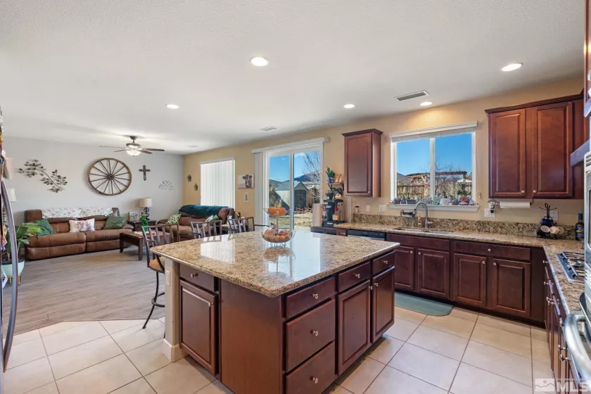 2780 Tobiano, Reno, Nevada 89521, 5 Bedrooms Bedrooms, ,4 BathroomsBathrooms,Residential,Residential,Tobiano,250002894