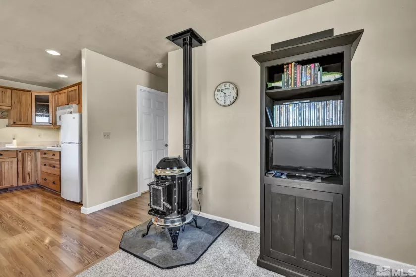 591 Pine Nut, Coleville, California 96107, 1 Bedroom Bedrooms, ,1 BathroomBathrooms,Residential,Residential,Pine Nut,250002943