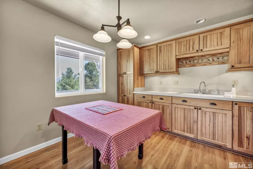 591 Pine Nut, Coleville, California 96107, 1 Bedroom Bedrooms, ,1 BathroomBathrooms,Residential,Residential,Pine Nut,250002943