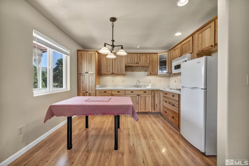 591 Pine Nut, Coleville, California 96107, 1 Bedroom Bedrooms, ,1 BathroomBathrooms,Residential,Residential,Pine Nut,250002943