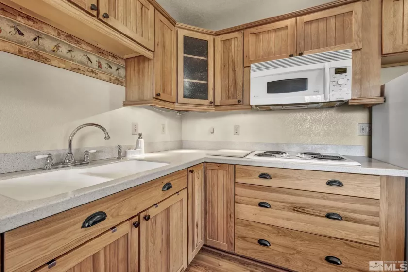 591 Pine Nut, Coleville, California 96107, 1 Bedroom Bedrooms, ,1 BathroomBathrooms,Residential,Residential,Pine Nut,250002943