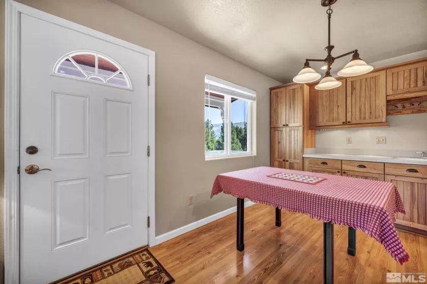 591 Pine Nut, Coleville, California 96107, 1 Bedroom Bedrooms, ,1 BathroomBathrooms,Residential,Residential,Pine Nut,250002943