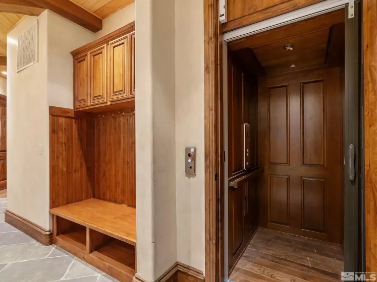 525 Cable Canyon, Fernley, Nevada 89408, 5 Bedrooms Bedrooms, ,5 BathroomsBathrooms,Residential,Residential,Cable Canyon,250002859