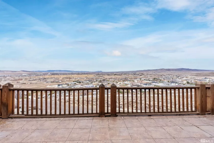 525 Cable Canyon, Fernley, Nevada 89408, 5 Bedrooms Bedrooms, ,5 BathroomsBathrooms,Residential,Residential,Cable Canyon,250002859