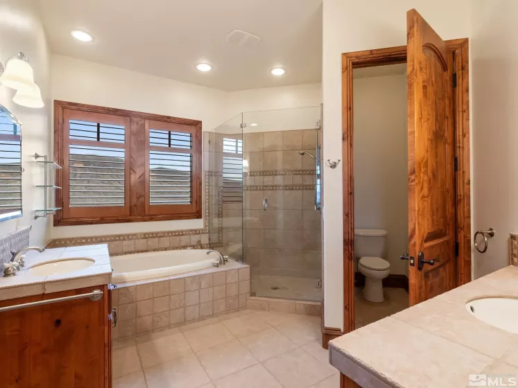 525 Cable Canyon, Fernley, Nevada 89408, 5 Bedrooms Bedrooms, ,5 BathroomsBathrooms,Residential,Residential,Cable Canyon,250002859