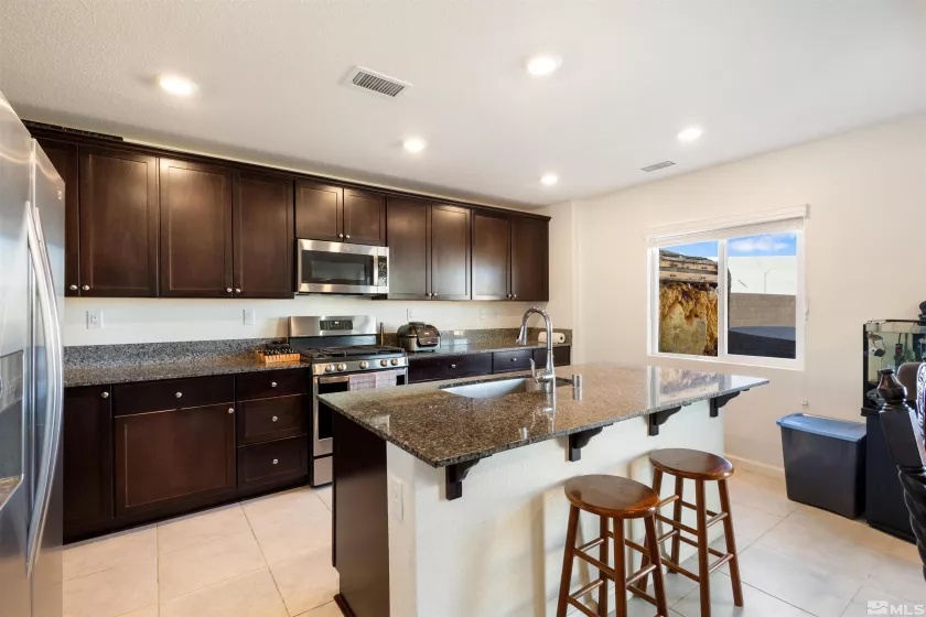 8982 Sagemoor, Reno, Nevada 89506, 3 Bedrooms Bedrooms, ,3 BathroomsBathrooms,Residential,Residential,Sagemoor,250002789