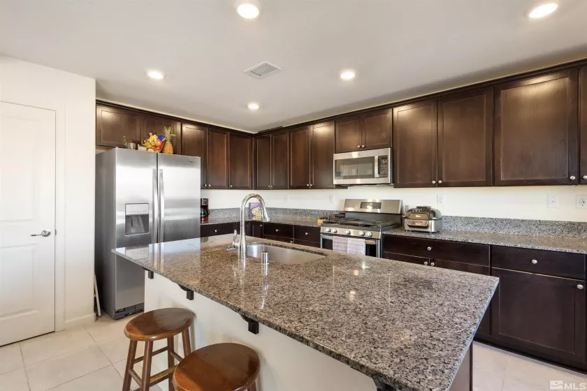 8982 Sagemoor, Reno, Nevada 89506, 3 Bedrooms Bedrooms, ,3 BathroomsBathrooms,Residential,Residential,Sagemoor,250002789