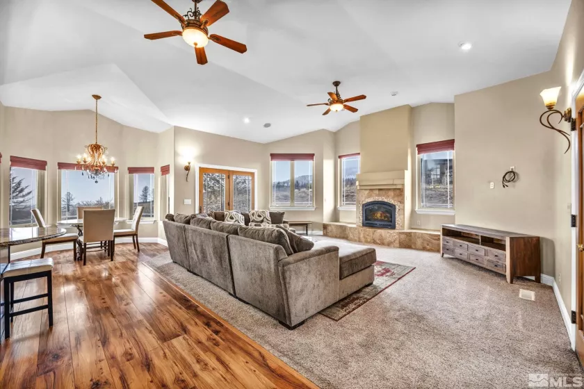 227 Earlham, Reno, Nevada 89511, 3 Bedrooms Bedrooms, ,4 BathroomsBathrooms,Residential,Residential,Earlham,250002788