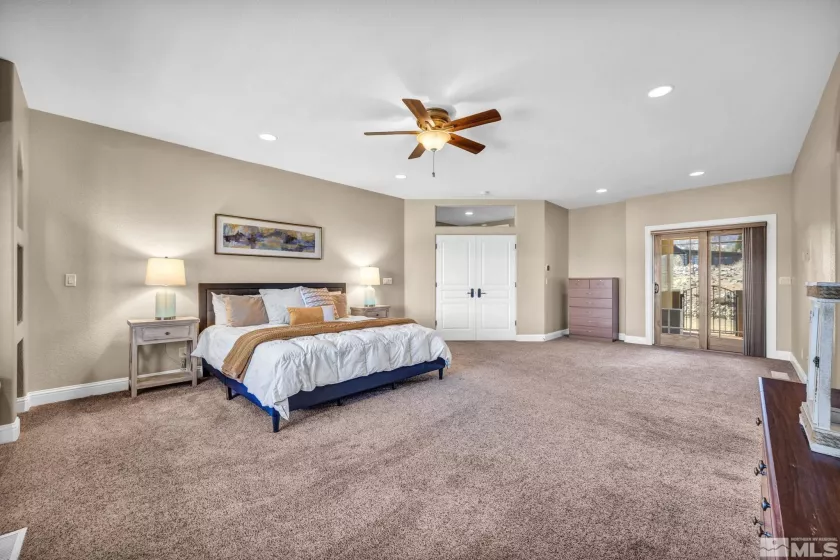 227 Earlham, Reno, Nevada 89511, 3 Bedrooms Bedrooms, ,4 BathroomsBathrooms,Residential,Residential,Earlham,250002788
