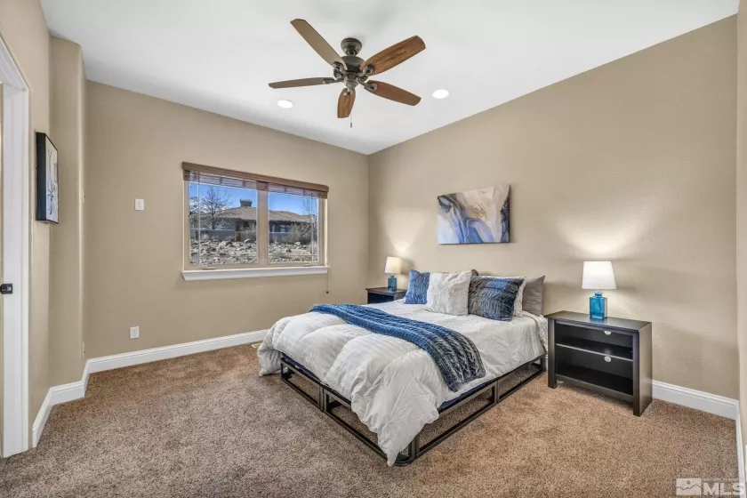 227 Earlham, Reno, Nevada 89511, 3 Bedrooms Bedrooms, ,4 BathroomsBathrooms,Residential,Residential,Earlham,250002788
