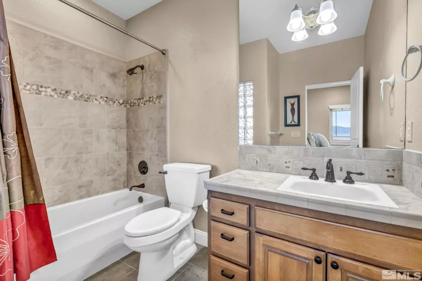 227 Earlham, Reno, Nevada 89511, 3 Bedrooms Bedrooms, ,4 BathroomsBathrooms,Residential,Residential,Earlham,250002788