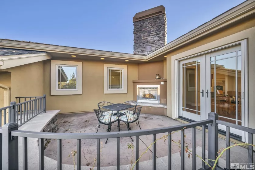 227 Earlham, Reno, Nevada 89511, 3 Bedrooms Bedrooms, ,4 BathroomsBathrooms,Residential,Residential,Earlham,250002788