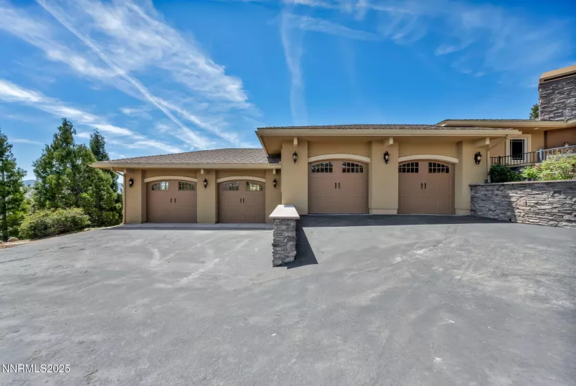227 Earlham, Reno, Nevada 89511, 3 Bedrooms Bedrooms, ,4 BathroomsBathrooms,Residential,Residential,Earlham,250002788