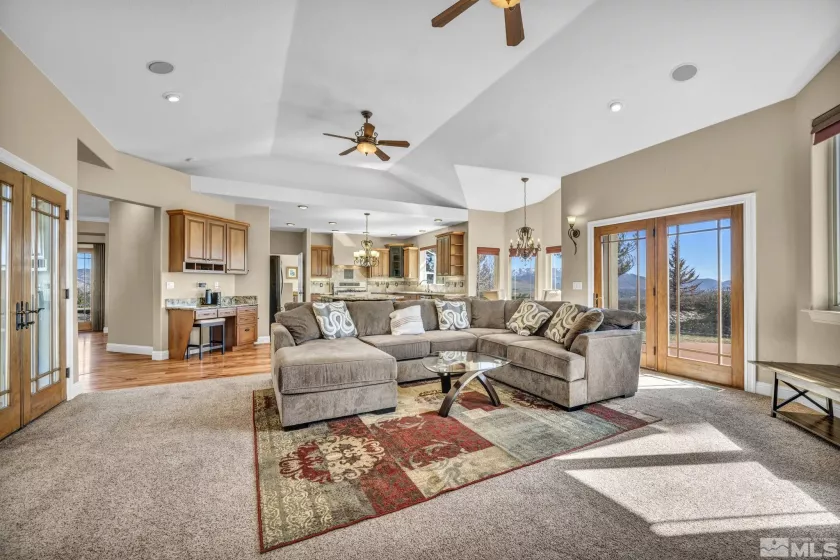 227 Earlham, Reno, Nevada 89511, 3 Bedrooms Bedrooms, ,4 BathroomsBathrooms,Residential,Residential,Earlham,250002788