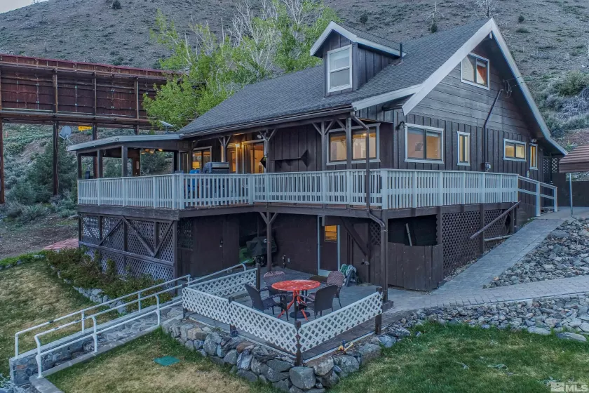 120442 US Highway 395, Topaz, California 96133, 3 Bedrooms Bedrooms, ,3 BathroomsBathrooms,Residential,Residential,US Highway 395,250002781