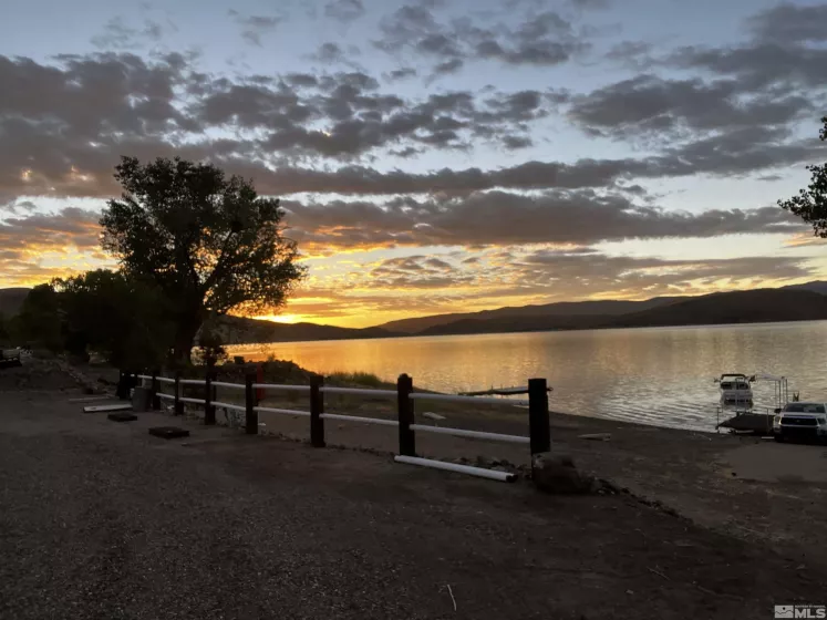 120442 US Highway 395, Topaz, California 96133, 3 Bedrooms Bedrooms, ,3 BathroomsBathrooms,Residential,Residential,US Highway 395,250002781