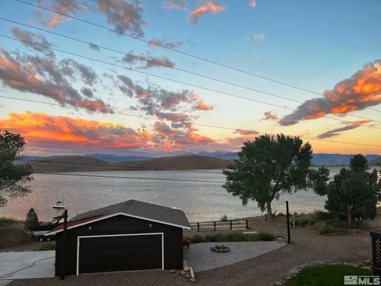 120442 US Highway 395, Topaz, California 96133, 3 Bedrooms Bedrooms, ,3 BathroomsBathrooms,Residential,Residential,US Highway 395,250002781