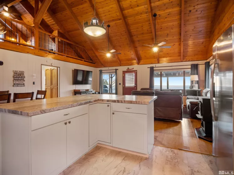 120442 US Highway 395, Topaz, California 96133, 3 Bedrooms Bedrooms, ,3 BathroomsBathrooms,Residential,Residential,US Highway 395,250002781