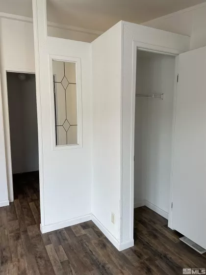 Entry/Foyer