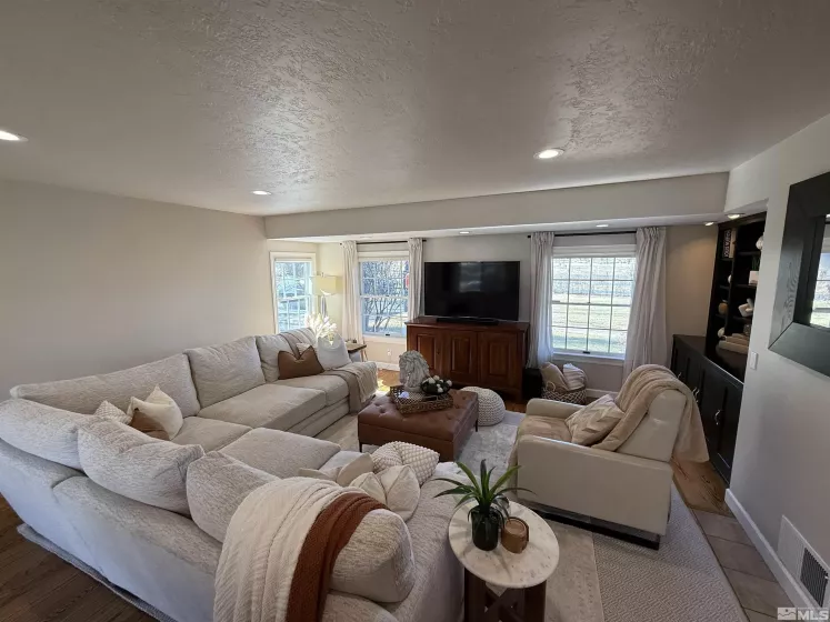 2501 Holcomb Ranch, Reno, Nevada 89511, 6 Bedrooms Bedrooms, ,7 BathroomsBathrooms,Residential,Residential,Holcomb Ranch,250002670