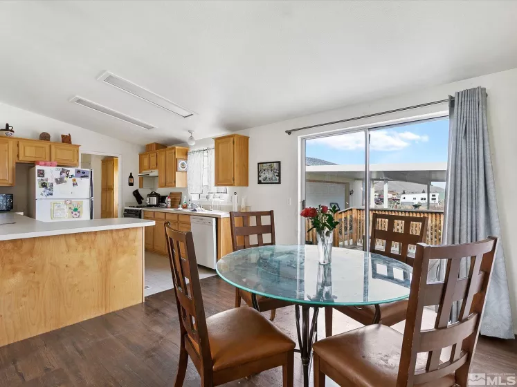 3867 Sapphire, Wellington, Nevada 89444, 3 Bedrooms Bedrooms, ,2 BathroomsBathrooms,Residential,Residential,Sapphire,250002655
