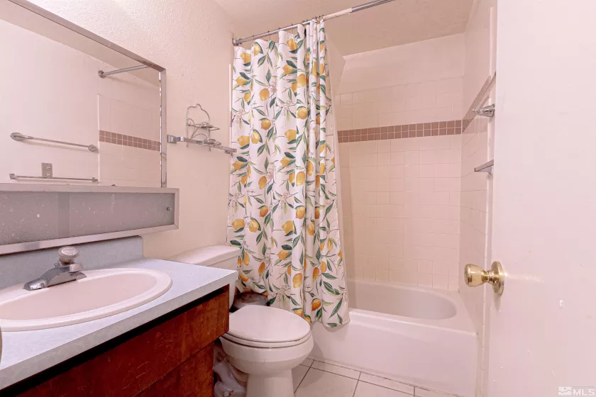 3400 Woodside, Carson City, Nevada 89701, 2 Bedrooms Bedrooms, ,1 BathroomBathrooms,Residential,Residential,Woodside,250002606