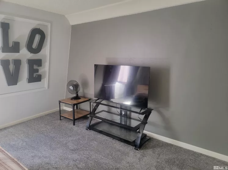 103 Vista Rafael, Reno, Nevada 89506, 1 Bedroom Bedrooms, ,1 BathroomBathrooms,Residential,Residential,Vista Rafael,250006207