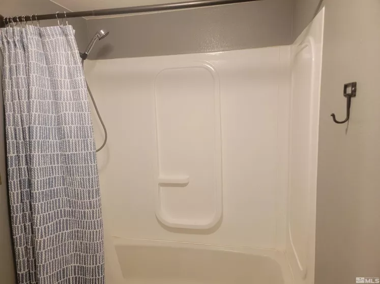 103 Vista Rafael, Reno, Nevada 89506, 1 Bedroom Bedrooms, ,1 BathroomBathrooms,Residential,Residential,Vista Rafael,250006207