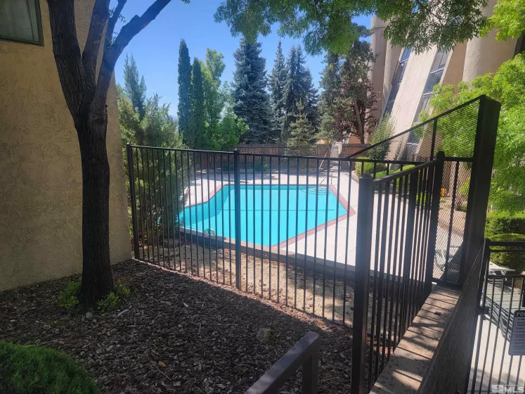 103 Vista Rafael, Reno, Nevada 89506, 1 Bedroom Bedrooms, ,1 BathroomBathrooms,Residential,Residential,Vista Rafael,250006207