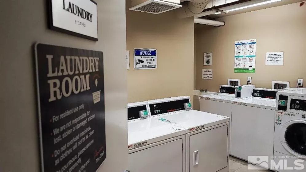 450 Arlington, Reno, Nevada 89503, ,1 BathroomBathrooms,Residential,Residential,Arlington,250003634