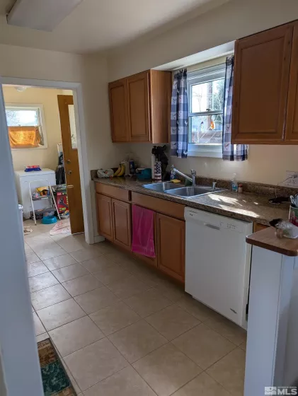115 Commercial, Yerington, Nevada 89447, 2 Bedrooms Bedrooms, ,1 BathroomBathrooms,Residential,Residential,Commercial,250003658