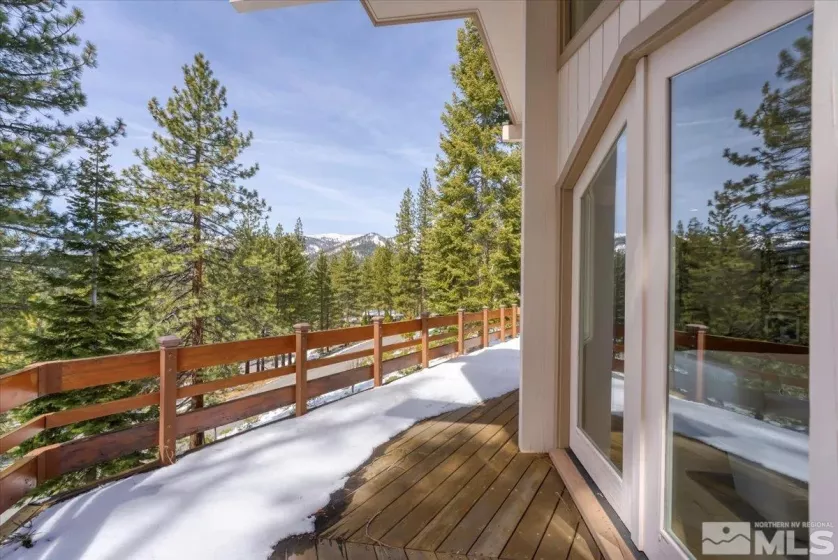 449 Fairview, Incline Village, Nevada 89451, 4 Bedrooms Bedrooms, ,5 BathroomsBathrooms,Residential,Residential,Fairview,250003604
