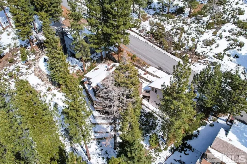 449 Fairview, Incline Village, Nevada 89451, 4 Bedrooms Bedrooms, ,5 BathroomsBathrooms,Residential,Residential,Fairview,250003604