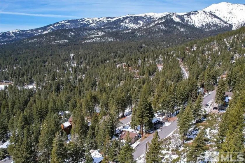 449 Fairview, Incline Village, Nevada 89451, 4 Bedrooms Bedrooms, ,5 BathroomsBathrooms,Residential,Residential,Fairview,250003604