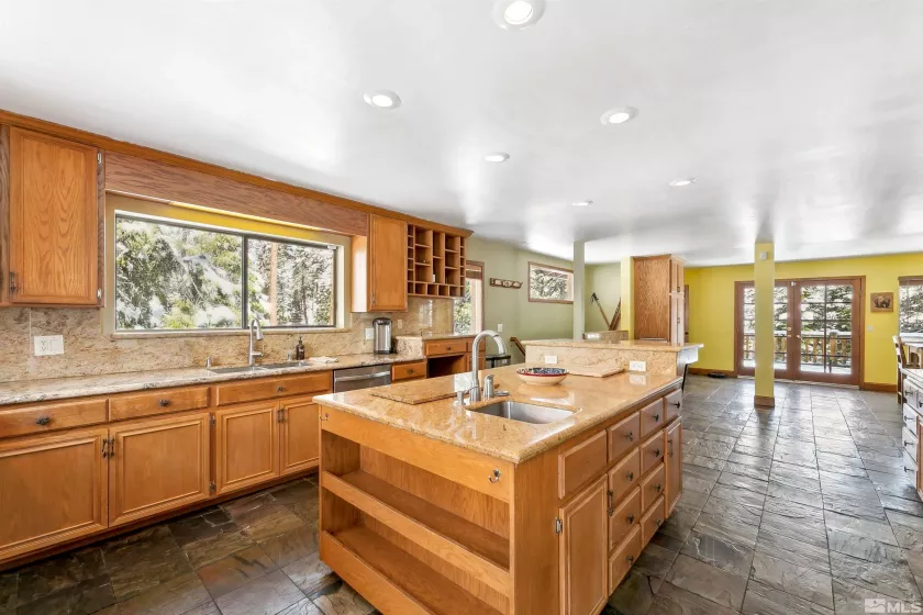 626 Canyon, Zephyr Cove, Nevada 89448, 5 Bedrooms Bedrooms, ,4 BathroomsBathrooms,Residential,Residential,Canyon,250003595