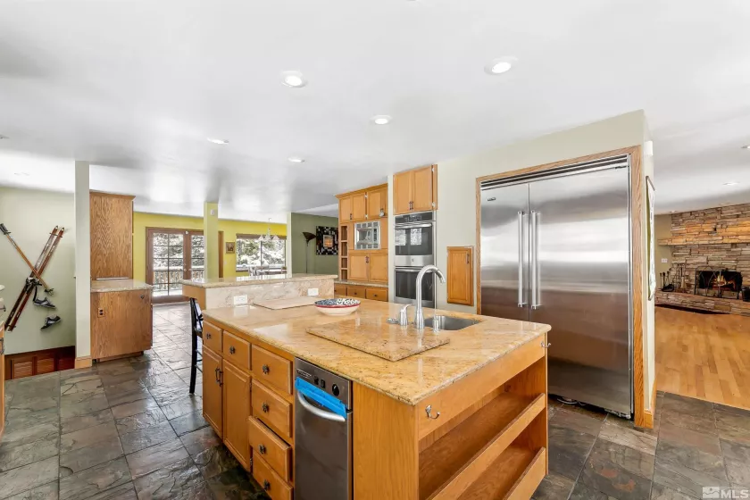 626 Canyon, Zephyr Cove, Nevada 89448, 5 Bedrooms Bedrooms, ,4 BathroomsBathrooms,Residential,Residential,Canyon,250003595