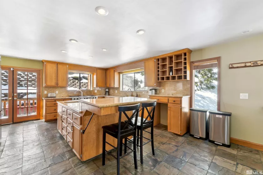 626 Canyon, Zephyr Cove, Nevada 89448, 5 Bedrooms Bedrooms, ,4 BathroomsBathrooms,Residential,Residential,Canyon,250003595
