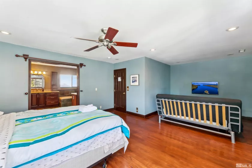 626 Canyon, Zephyr Cove, Nevada 89448, 5 Bedrooms Bedrooms, ,4 BathroomsBathrooms,Residential,Residential,Canyon,250003595