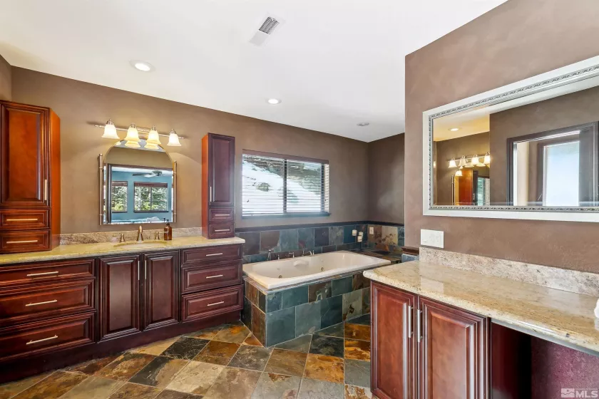 626 Canyon, Zephyr Cove, Nevada 89448, 5 Bedrooms Bedrooms, ,4 BathroomsBathrooms,Residential,Residential,Canyon,250003595
