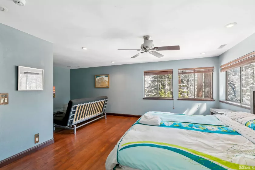 626 Canyon, Zephyr Cove, Nevada 89448, 5 Bedrooms Bedrooms, ,4 BathroomsBathrooms,Residential,Residential,Canyon,250003595