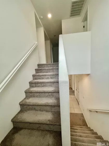 7253 Mustengo, Reno, Nevada 89506, 4 Bedrooms Bedrooms, ,3 BathroomsBathrooms,Residential,Residential,Mustengo,250003591
