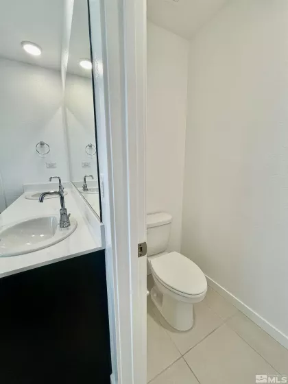7253 Mustengo, Reno, Nevada 89506, 4 Bedrooms Bedrooms, ,3 BathroomsBathrooms,Residential,Residential,Mustengo,250003591